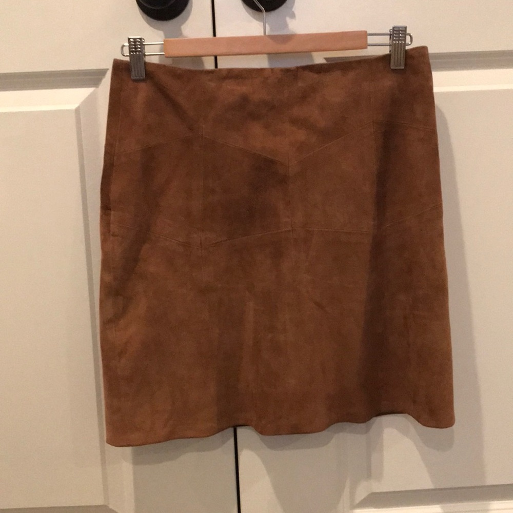 KORS by Michael Kors 100% suede skirt size 4